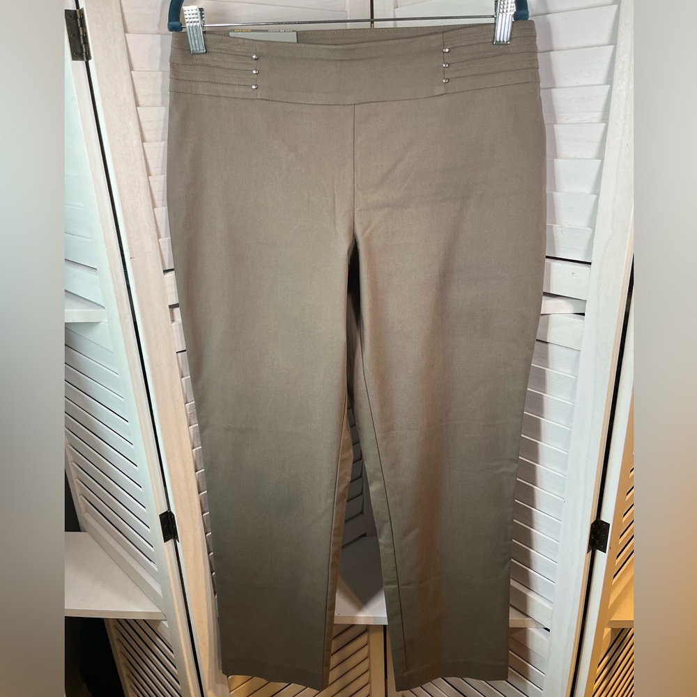 NEW JM COLLECTION PANTS